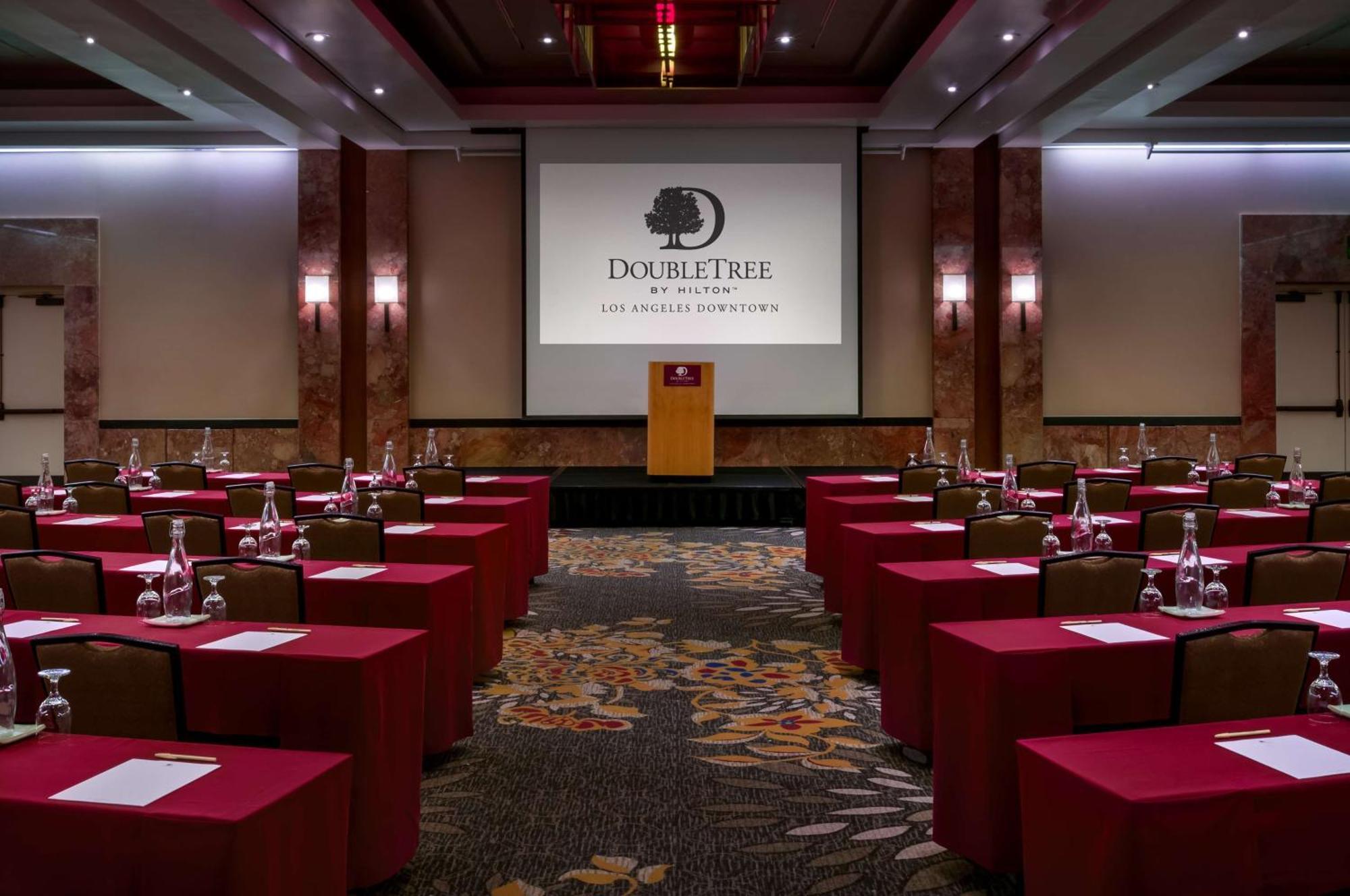 Doubletree By Hilton Los Angeles Downtown Ngoại thất bức ảnh